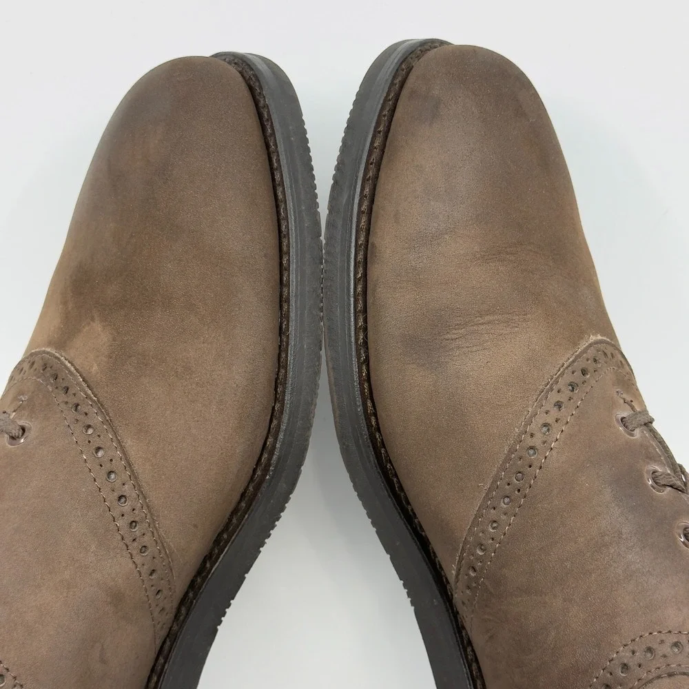 Allen Edmonds Oxfords Mens 13 AA Narrow Nubuck Vibram Gumlite Brown Brogue Suede